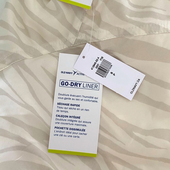 Old Navy “Dolphin Hem Run Shorts” - 3 inch inseam - Picture 6 of 11